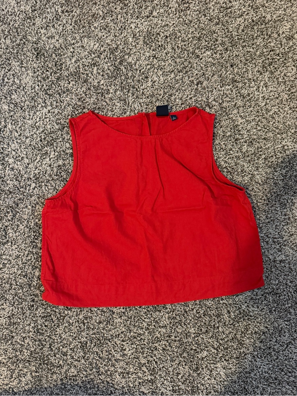 GAP Red Sleeveless Crop Tank